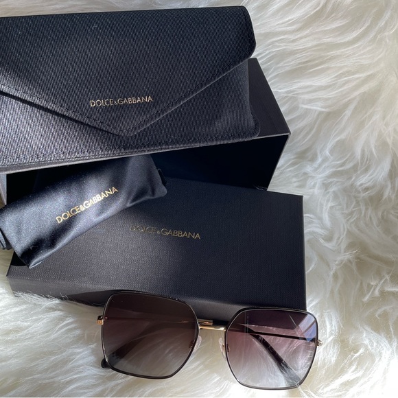 Dolce & Gabbana Regular - Adjustable Nosepad Sunglasses (DG2242) - Picture 2 of 7